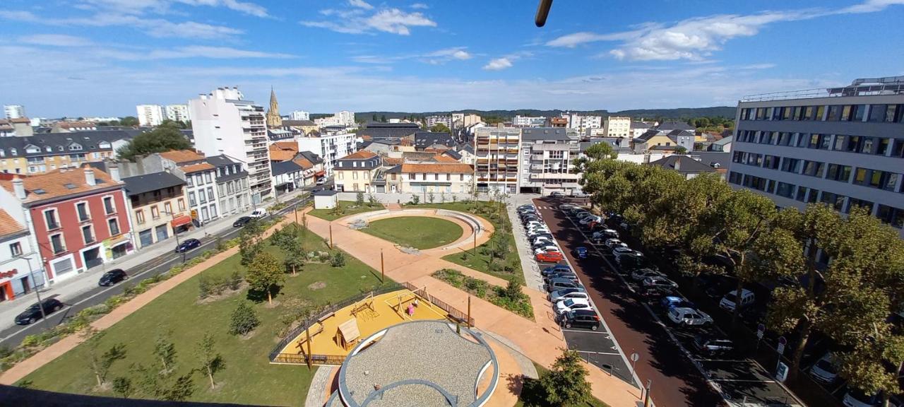 La Dolce Vita -T2 52M2- Dernier Etage- Terrasse-Parking-Wifi Fibre Apartamento Tarbes Exterior foto
